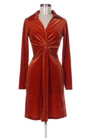 Рокля Esqualo, Размер S, Цвят Оранжев, Цена 16,87 €