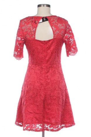 Рокля F&F, Размер M, Цвят Червен, Цена 22,22 €