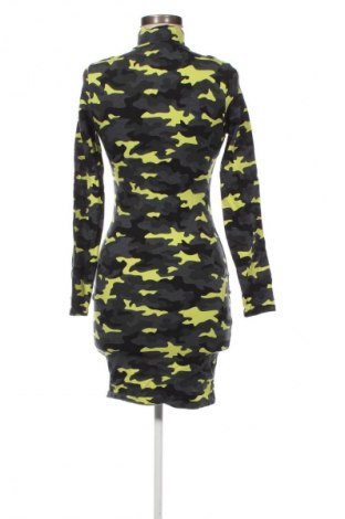 Šaty  Fb Sister, Veľkosť S, Farba Viacfarebná, Cena  1,95 €