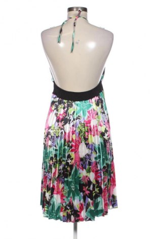 Рокля Fervente, Размер M, Цвят Многоцветен, Цена 13,80 €