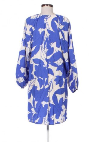 Рокля George, Размер M, Цвят Многоцветен, Цена 3,06 €