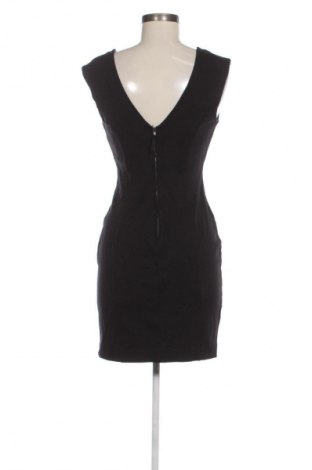 Šaty  Guess, Velikost L, Barva Černá, Cena  525,00 Kč