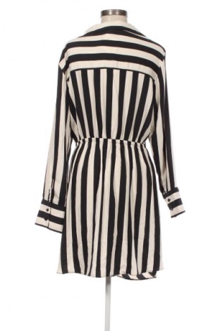 Рокля H&M, Размер L, Цвят Многоцветен, Цена 10,73 €