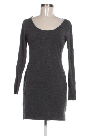 Sukienka H&M, Rozmiar M, Kolor Szary, Cena 8,99 zł