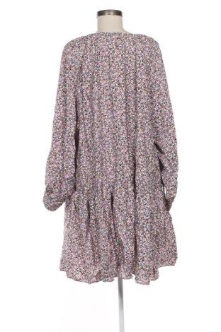 Šaty  H&M, Velikost XXL, Barva Vícebarevné, Cena  279,00 Kč
