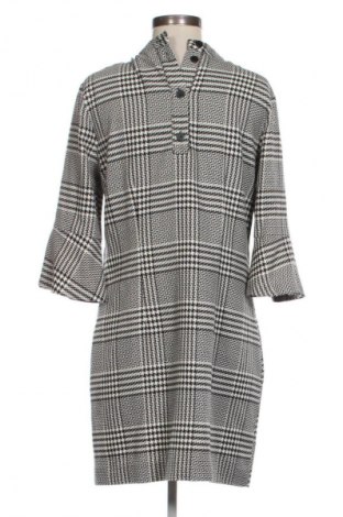 Рокля H&M, Размер L, Цвят Многоцветен, Цена 4,09 €