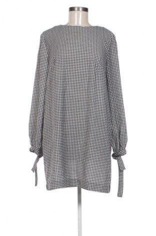 Šaty  H&M, Velikost M, Barva Vícebarevné, Cena  49,00 Kč