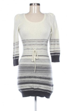 Рокля H&M, Размер XS, Цвят Многоцветен, Цена 5,11 €