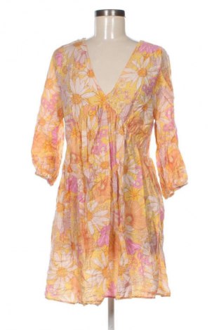 Рокля H&M, Размер S, Цвят Многоцветен, Цена 27,82 €