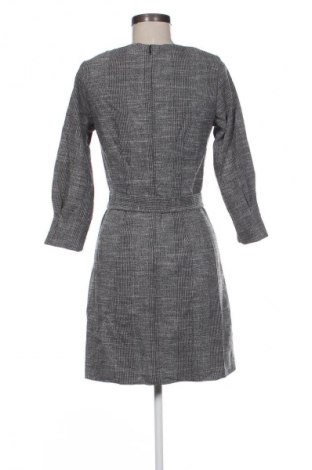 Рокля H&M, Размер M, Цвят Многоцветен, Цена 4,80 €