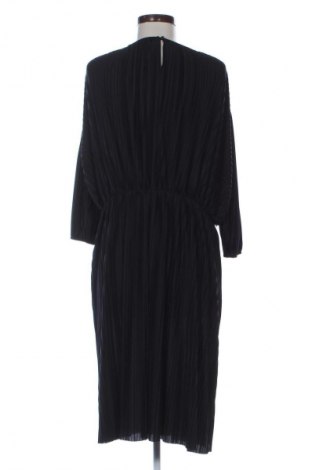 Рокля H&M, Размер M, Цвят Черен, Цена 20,01 €