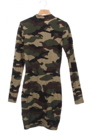 Šaty  H&M Divided, Velikost XS, Barva Vícebarevné, Cena  169,00 Kč