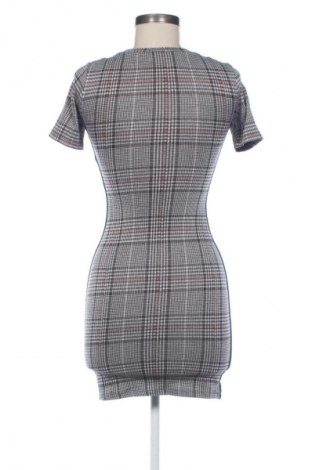 Šaty  H&M Divided, Velikost S, Barva Vícebarevné, Cena  551,00 Kč