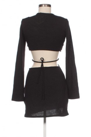 Рокля H&M Divided, Размер S, Цвят Черен, Цена 13,80 €