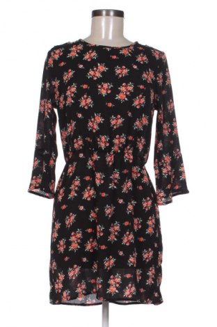 Рокля H&M Divided, Размер M, Цвят Многоцветен, Цена 4,60 €
