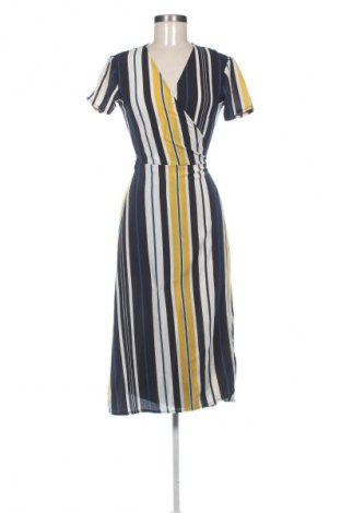 Рокля House, Размер M, Цвят Многоцветен, Цена 14,96 €