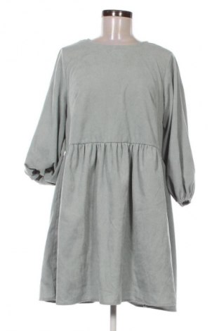 Kleid In the style, Größe M, Farbe Grün, Preis € 3,99