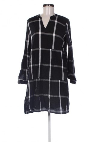 Рокля Janina, Размер M, Цвят Многоцветен, Цена 6,64 €