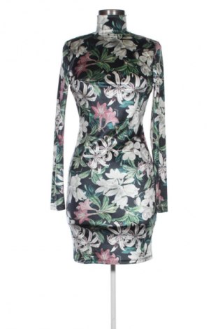 Рокля Junona, Размер S, Цвят Многоцветен, Цена 47,61 €