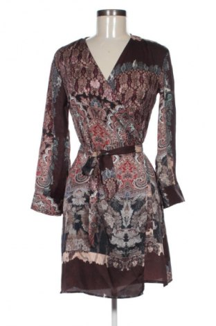 Рокля King Kong, Размер S, Цвят Многоцветен, Цена 15,84 €