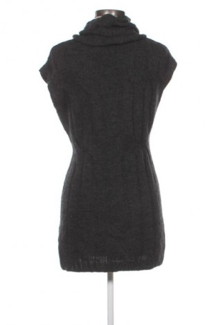 Рокля Lisa Tossa, Размер M, Цвят Сив, Цена 4,09 €