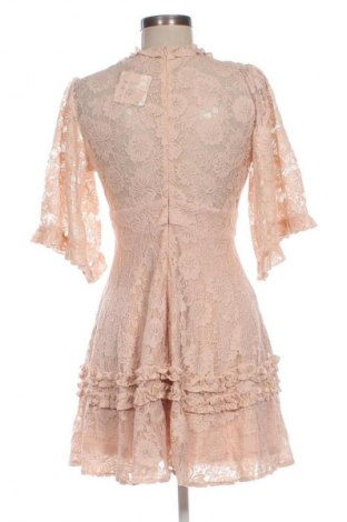 Kleid Love Triangle, Größe M, Farbe Mehrfarbig, Preis 14,04 €