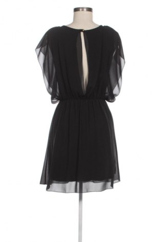 Рокля Lynne, Размер M, Цвят Черен, Цена 10,73 €