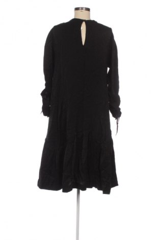 Kleid Mads Norgaard, Größe M, Farbe Schwarz, Preis 16,99 €