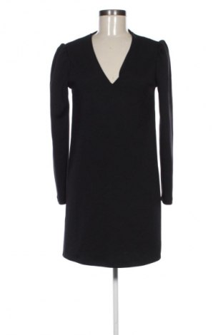 Рокля Mango, Размер S, Цвят Черен, Цена 4,60 €