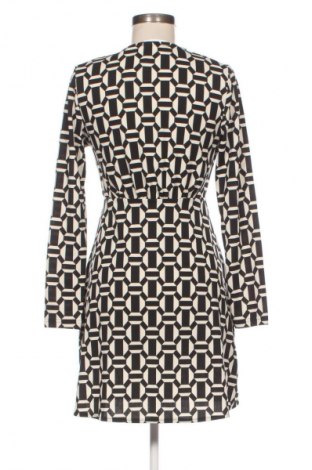 Šaty  Mango, Velikost M, Barva Vícebarevné, Cena  217,00 Kč