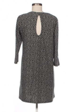 Рокля Mango, Размер M, Цвят Многоцветен, Цена 5,11 €