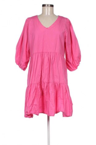 Рокля Medicine, Размер M, Цвят Розов, Цена 7,66 €