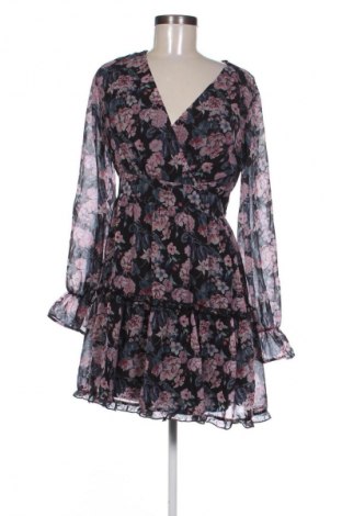 Рокля Mohito, Размер S, Цвят Многоцветен, Цена 5,11 €