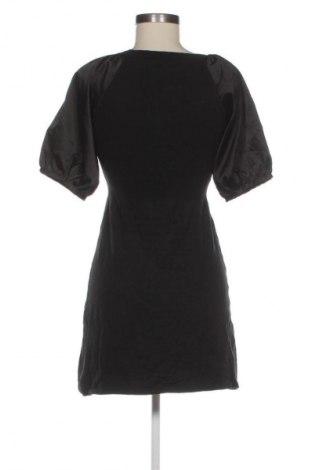 Šaty  Mystic, Velikost M, Barva Černá, Cena  129,00 Kč