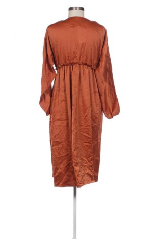 Sukienka Nasty Gal, Rozmiar S, Kolor Brązowy, Cena 39,99 zł