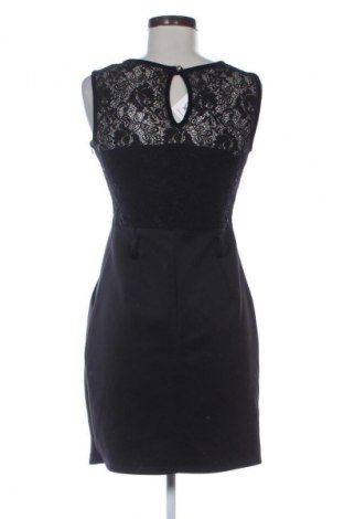 Kleid Nekane, Größe M, Farbe Schwarz, Preis 18,99 €