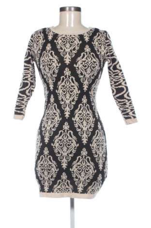 Рокля Nisan, Размер M, Цвят Многоцветен, Цена 2,04 €