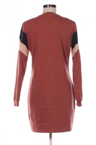 Šaty  ONLY, Velikost M, Barva Vícebarevné, Cena  638,00 Kč