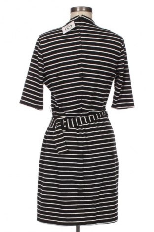 Рокля ONLY, Размер L, Цвят Многоцветен, Цена 9,20 €