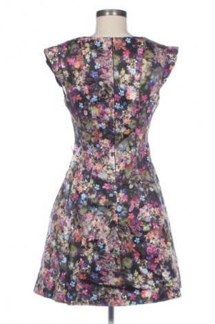 Šaty  Oasis, Velikost M, Barva Vícebarevné, Cena  400,00 Kč