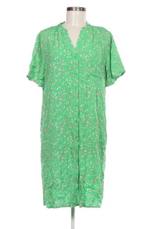 Рокля Object, Размер M, Цвят Многоцветен, Цена 25,05 €