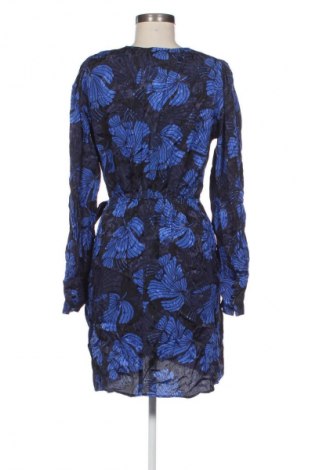 Šaty  Orsay, Velikost L, Barva Vícebarevné, Cena  926,00 Kč