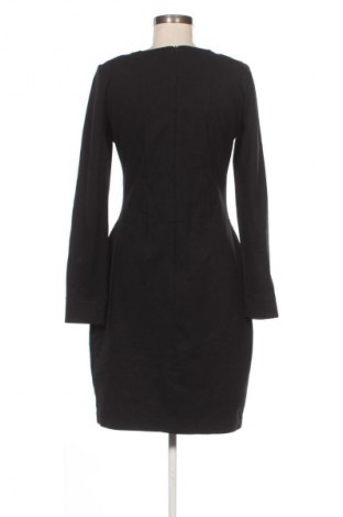 Šaty  Orwell, Velikost M, Barva Černá, Cena  249,00 Kč