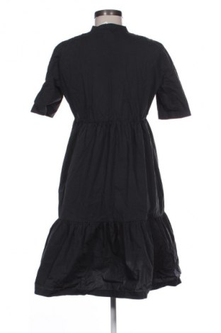 Kleid Patrizia Pepe, Größe M, Farbe Schwarz, Preis 35,99 €