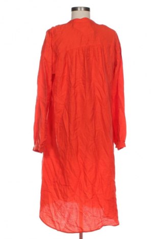 Šaty  Peppercorn, Velikost S, Barva Oranžová, Cena  419,00 Kč