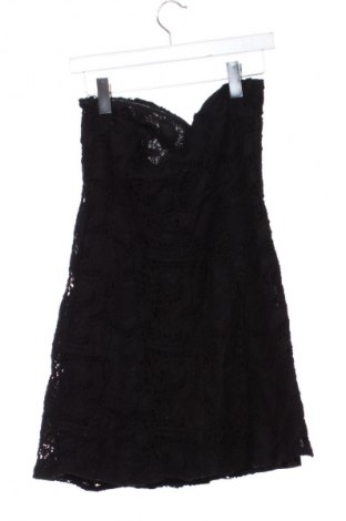 Рокля Reserved, Размер L, Цвят Черен, Цена 6,64 €