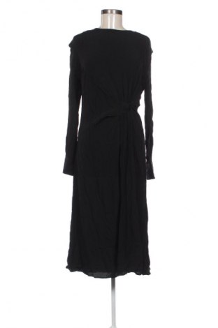 Kleid Reserved, Größe M, Farbe Schwarz, Preis € 37,42