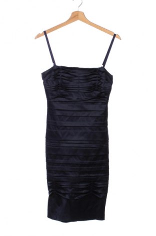 Sukienka Rinascimento, Rozmiar S, Kolor Niebieski, Cena 117,99 zł