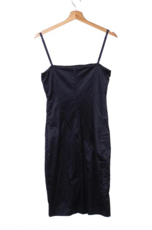 Sukienka Rinascimento, Rozmiar S, Kolor Niebieski, Cena 117,99 zł