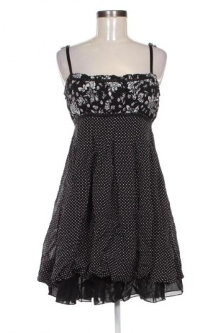 Рокля Rinascimento, Размер M, Цвят Многоцветен, Цена 25,05 €